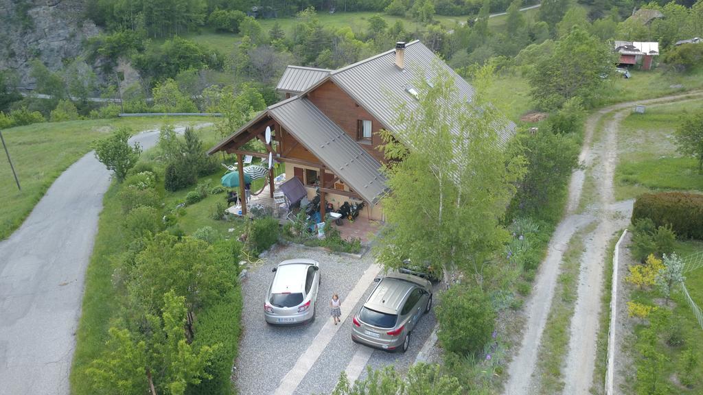 B&B La Borella Casa Conti Валлуїз Екстер'єр фото