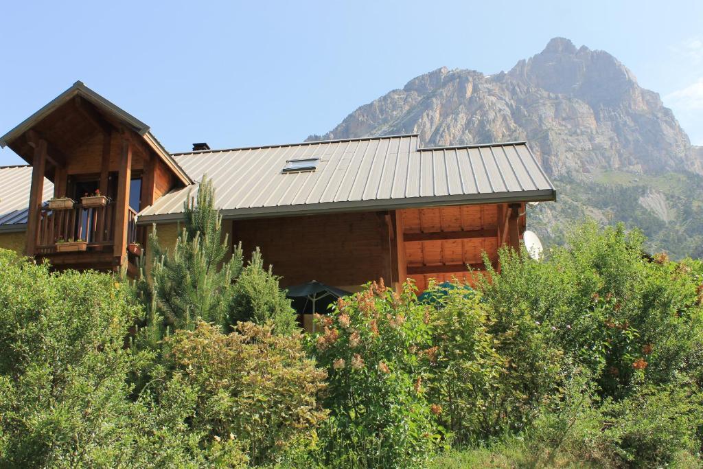 B&B La Borella Casa Conti Валлуїз Екстер'єр фото