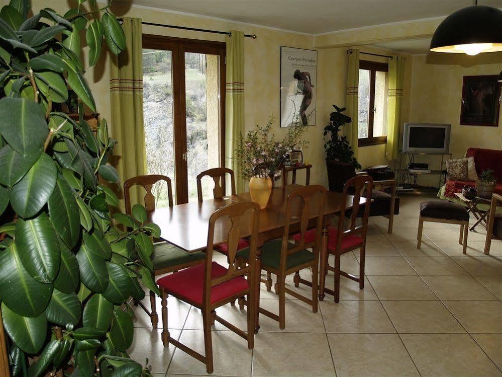 B&B La Borella Casa Conti Валлуїз Екстер'єр фото